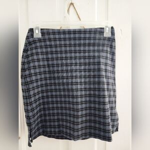 No boundaries Size 3 plaid Black & Blue patterned skirt